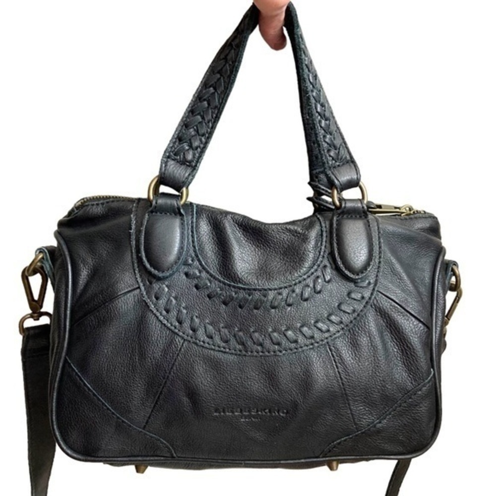 Liebeskind Berlin black leather crossbody bag - Picture 4 of 10